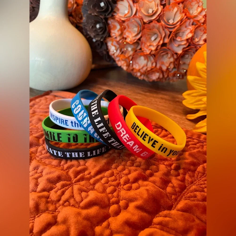 Inspirational Kids Wristband Set - Multicolor (8 bracelets included)